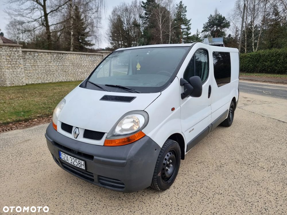 Renault Trafic - 1