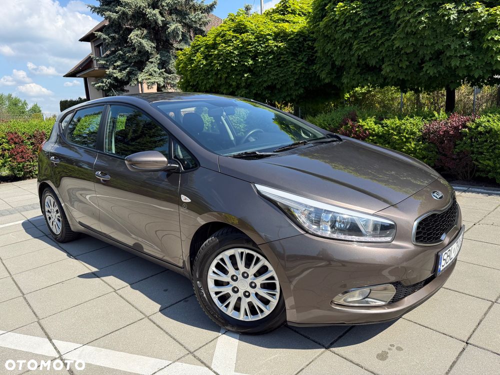 Kia Ceed 1.6 GDI Edition 7 - 12