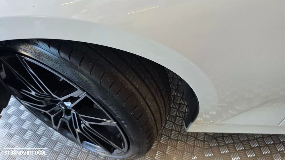 BMW 320 d Aut. Edition M Sport Shadow - 32