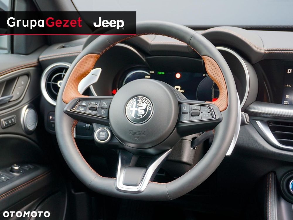 Alfa Romeo Stelvio - 13