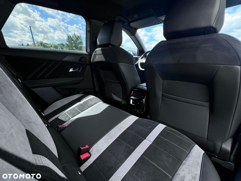 Opel Grandland X ver-1-2-mhev-gs-edtc6 - 17