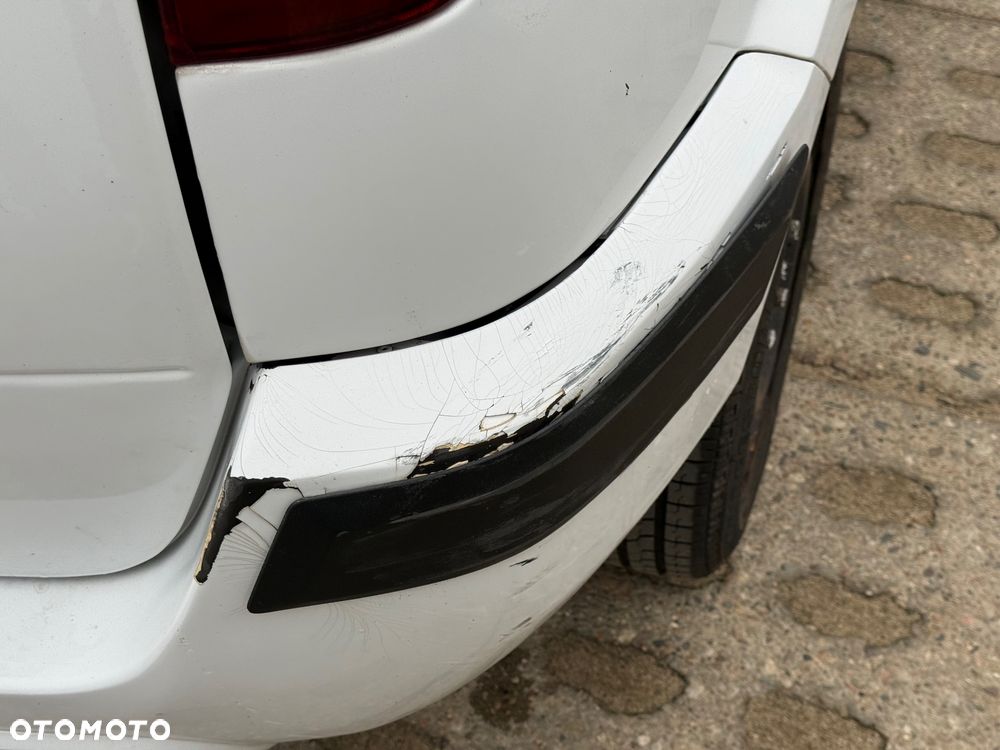 Ford Fusion - 15