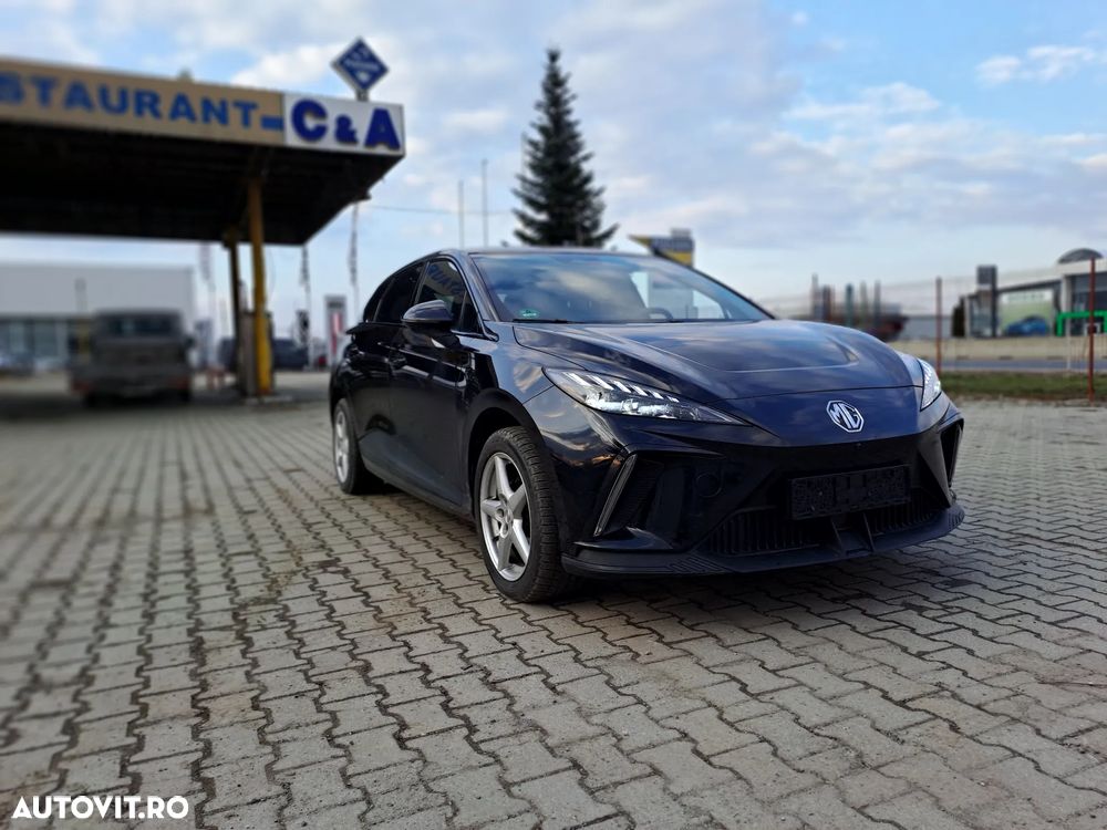 MG MG4 4 Luxury 64 kWh - 2