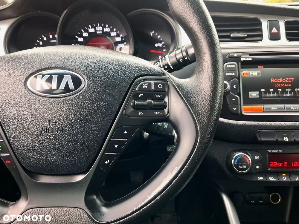 Kia Ceed - 19