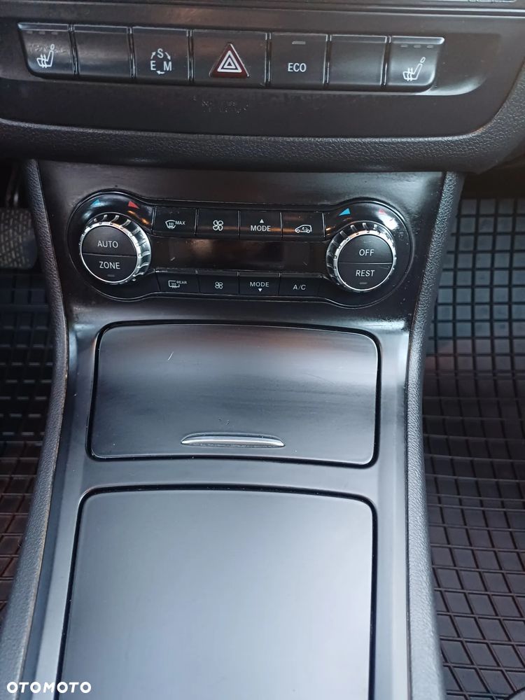 Mercedes-Benz Klasa B 250 7G-DCT SCORE - 13