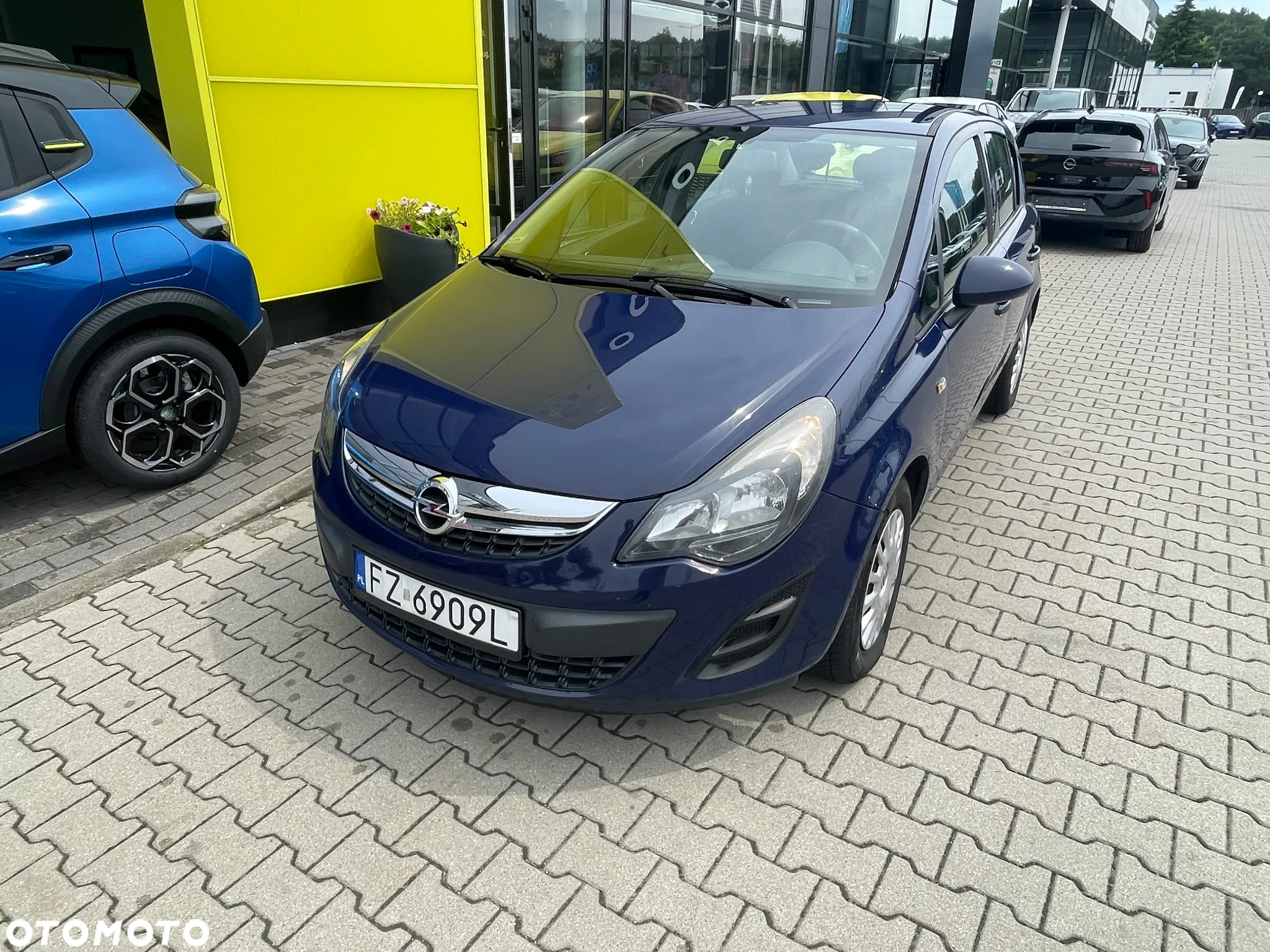 Opel Corsa - 2