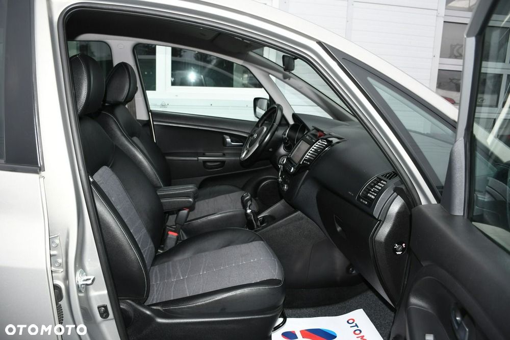 Kia Venga - 29