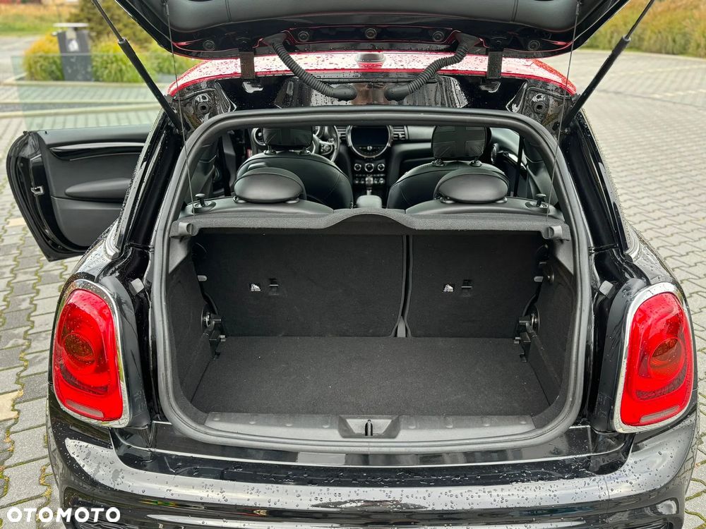 MINI John Cooper Works - 22