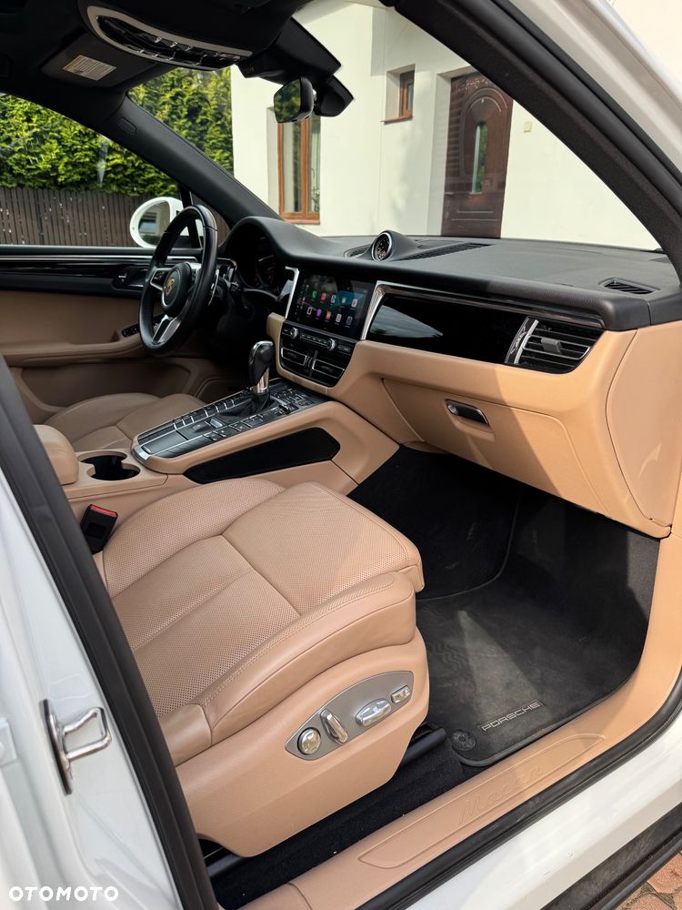 Porsche Macan Standard - 10