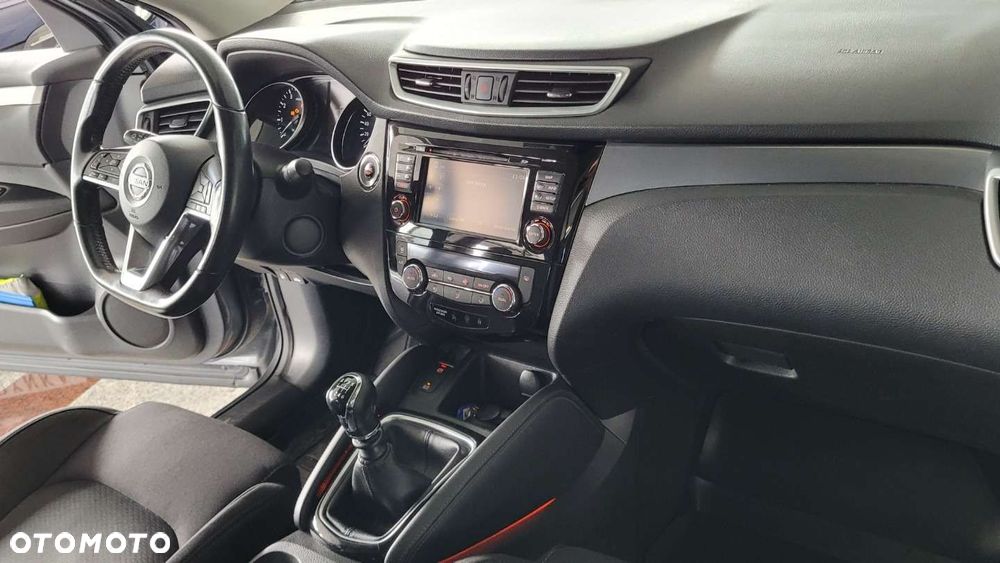 Nissan Qashqai - 33