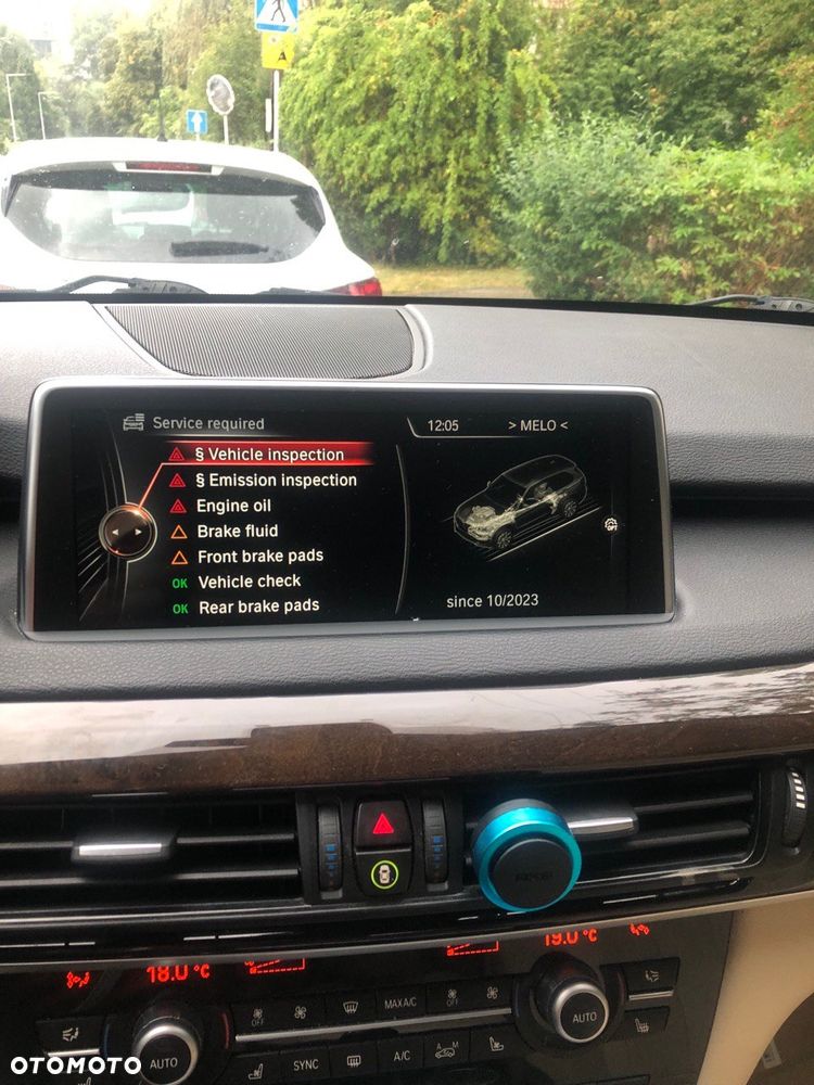 BMW X5 xDrive35i - 15