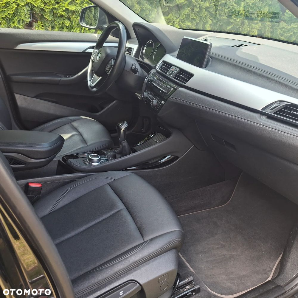 BMW X2 sDrive18i GPF Business Edition - 13