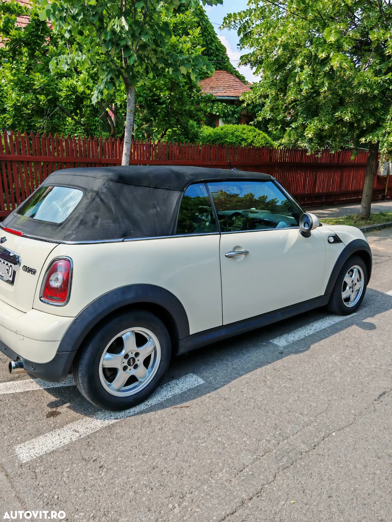 Mini Cooper Cabrio - 7