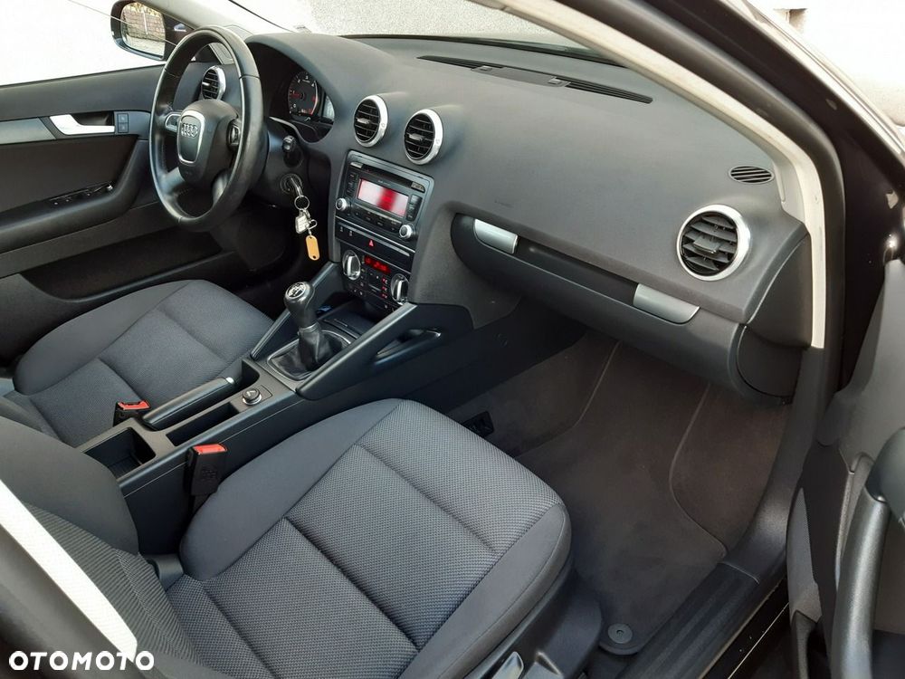 Audi A3 Sportback - 7