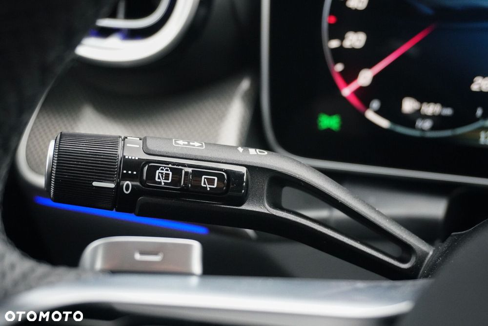 Mercedes-Benz GLC - 10