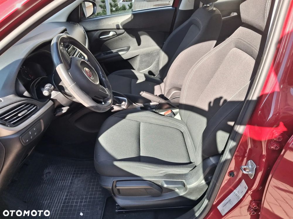 Fiat Tipo 1.4 T-Jet 16v Pop - 5
