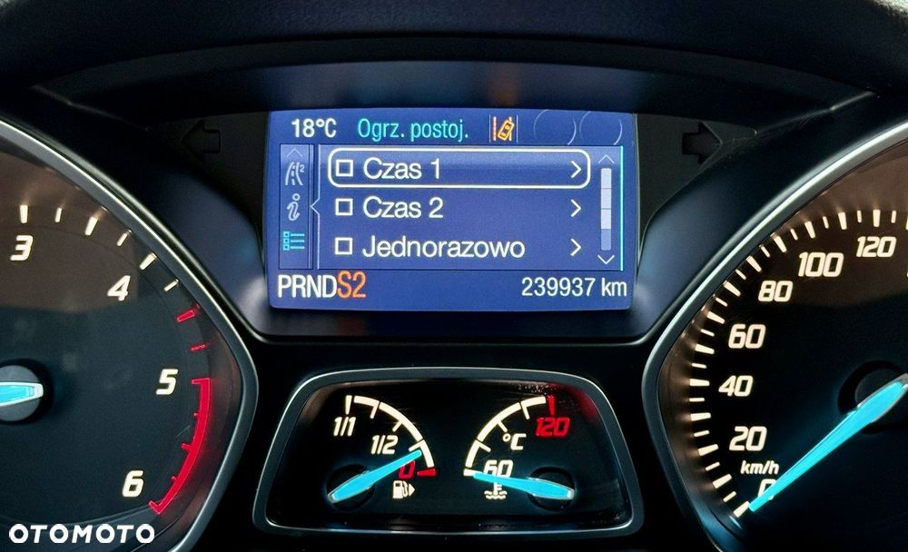 Ford Kuga 2.0 TDCi 4x4 Individual - 30