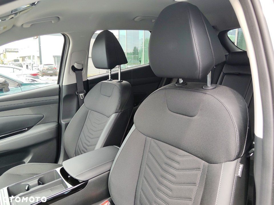 Hyundai Tucson - 12
