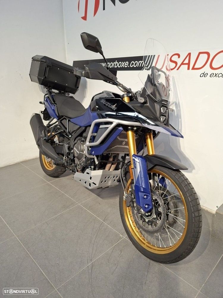 Suzuki v-strom 800 DE - 3