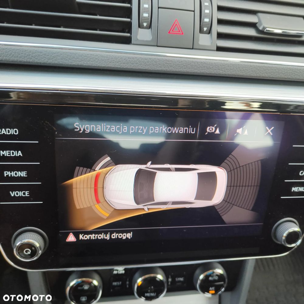 Skoda Superb 1.5 TSI ACT Style - 18