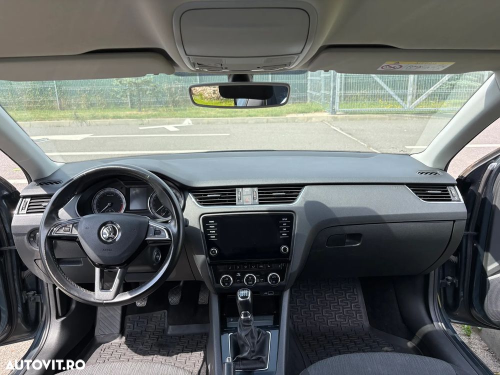 Skoda Octavia 2.0 TDI Style - 2