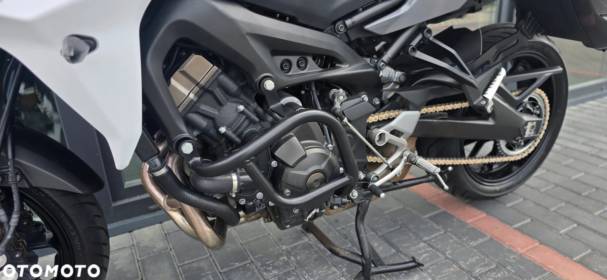 Yamaha MT - 40