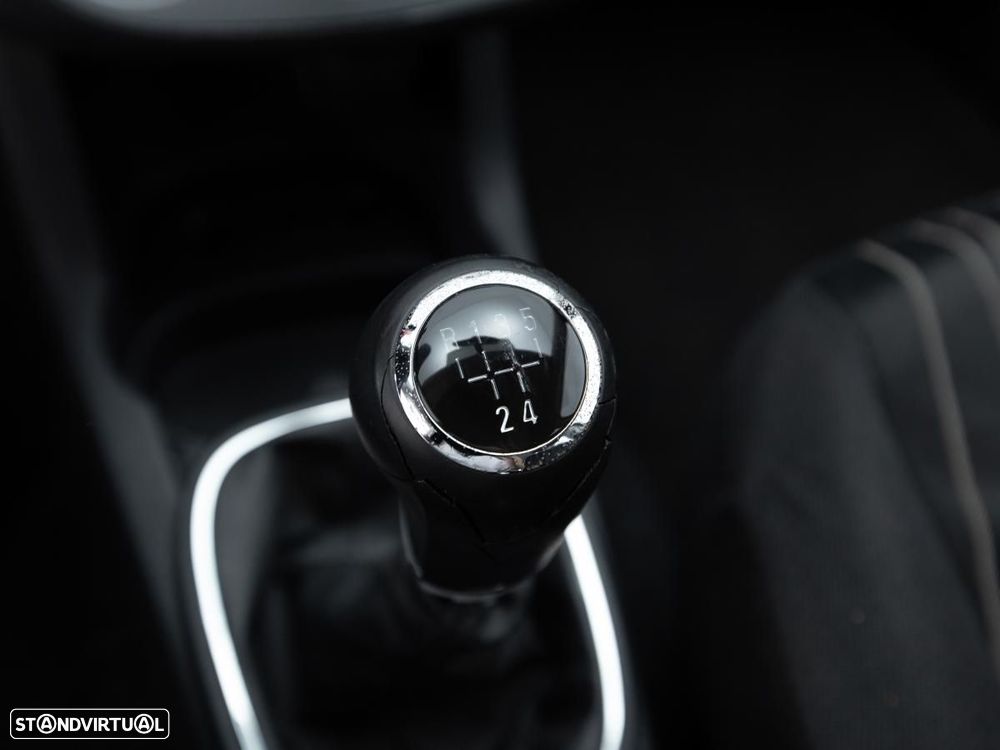 Opel Corsa — fotografia 15