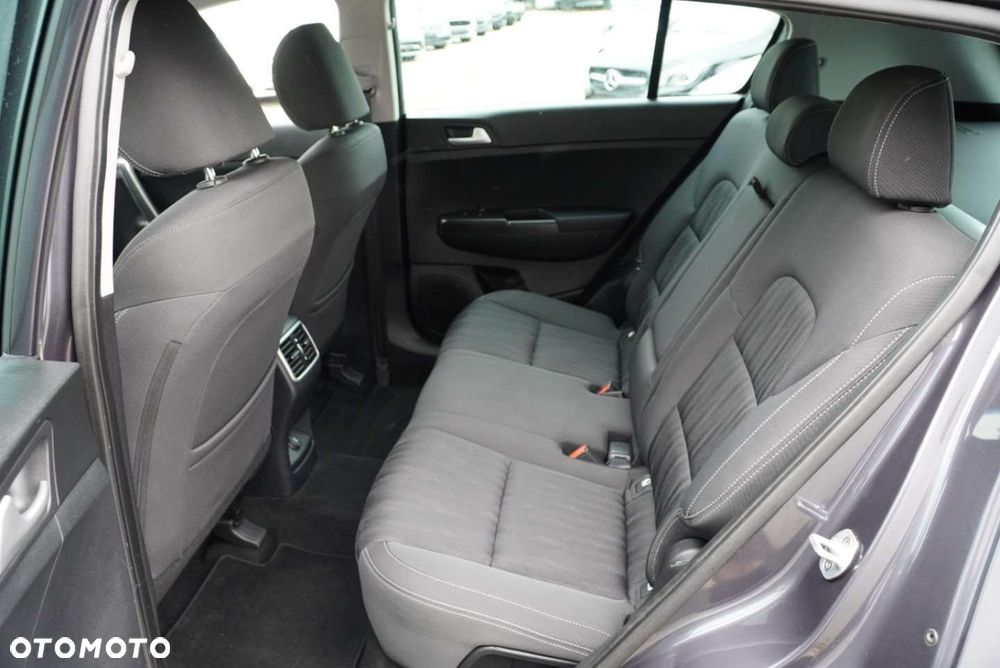 Kia Sportage 1.6 GDI 2WD DREAM-TEAM EDITION - 12