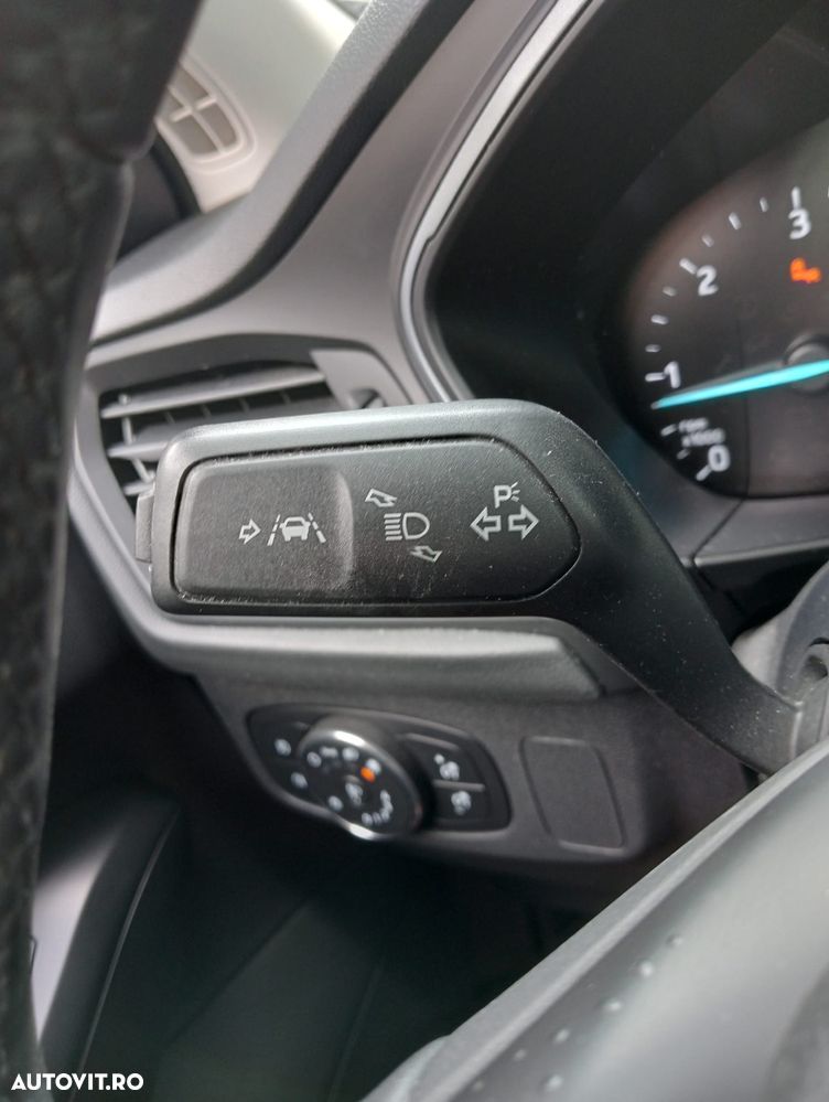 Ford Focus Turnier 1.5 EcoBlue Start-Stopp-System Aut. ST-LINE X - 21