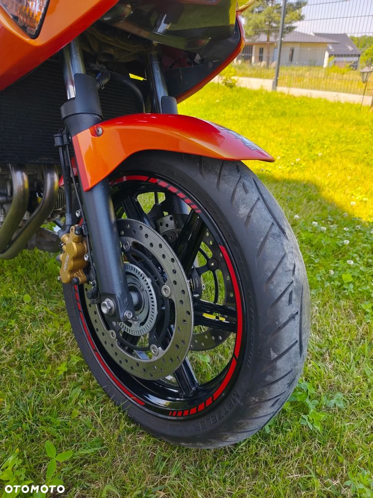 Honda CBF - 12