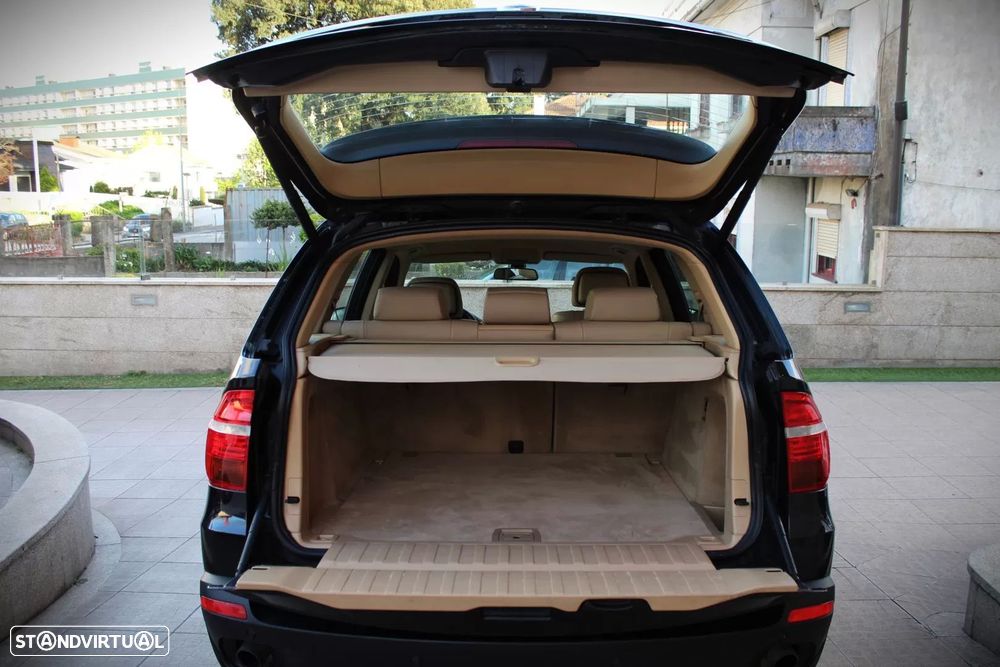 BMW X5 30 i xDrive - 33