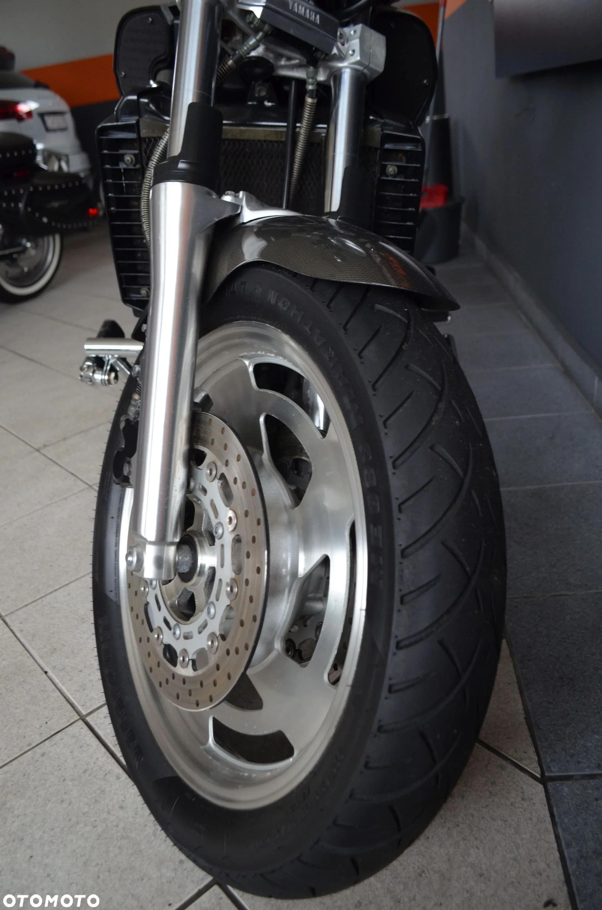Yamaha V-MAX - 8