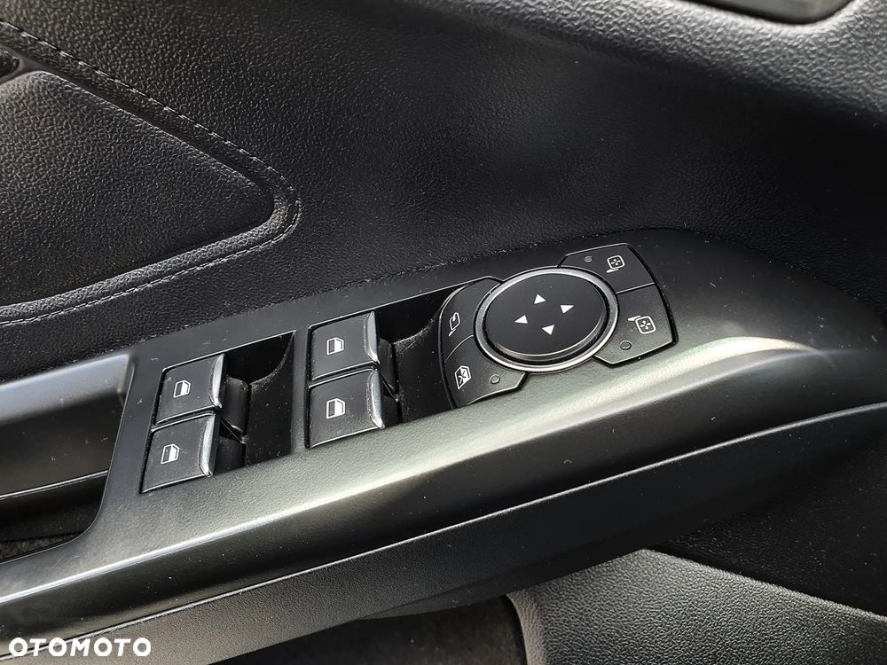 Ford Focus 1.5 EcoBoost Titanium - 33