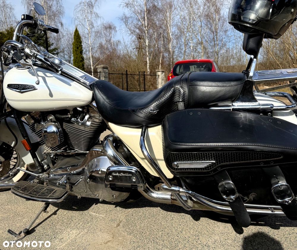 Harley-Davidson Touring Road King - 9