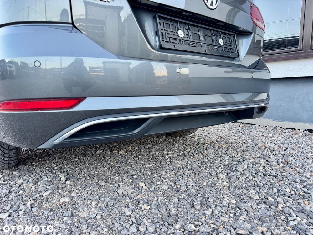 Volkswagen Golf - 17