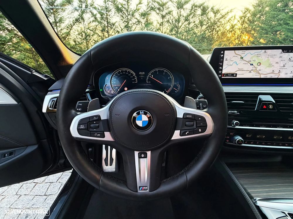 BMW 520 d Aut. M Sport Edition - 16