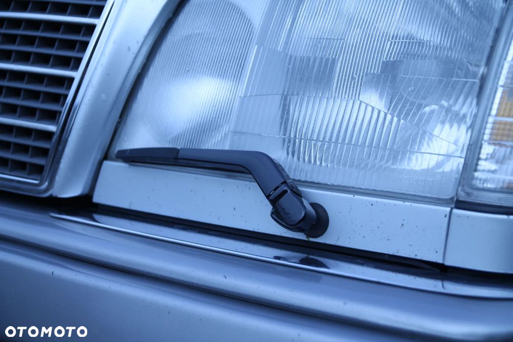 Mercedes-Benz W124 (1984-1993) - 15