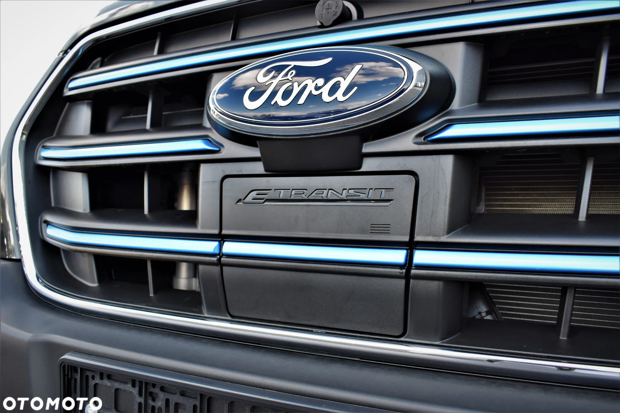 Ford E-Transit - 18