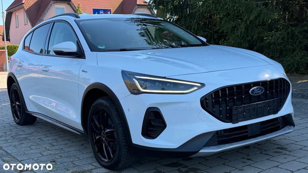 Ford Focus 1.0 EcoBoost Hybrid ACTIVE - 10