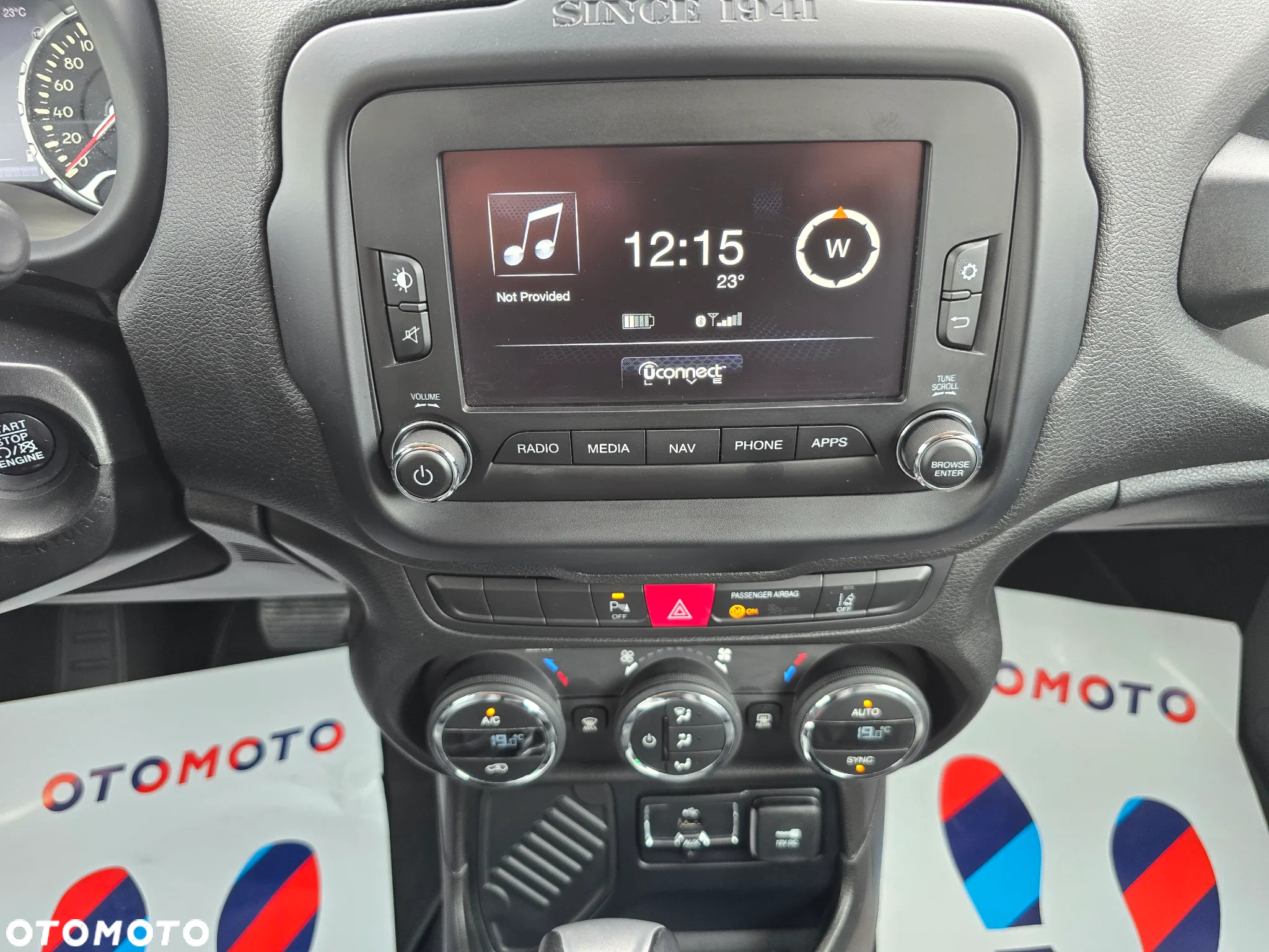 Jeep Renegade 1.4 MultiAir Limited FWD S&S - 33