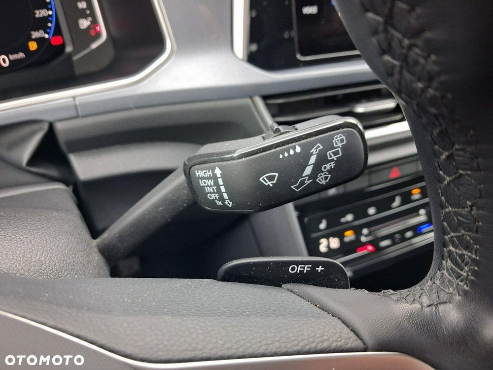 Volkswagen T-Roc - 20