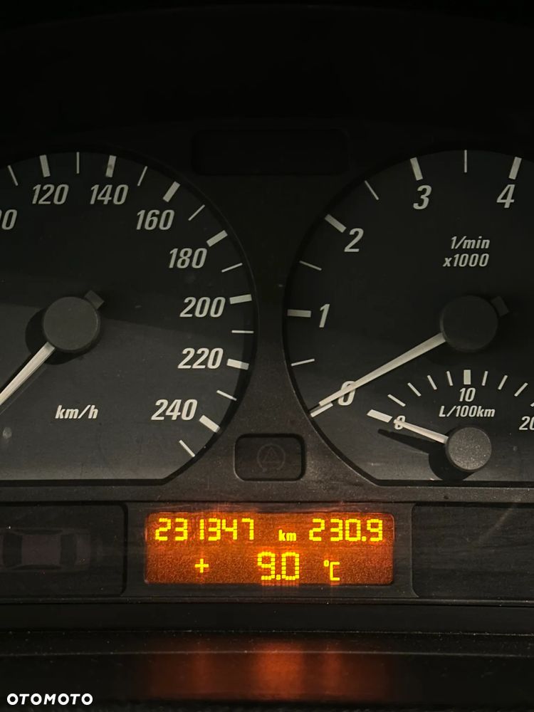 BMW Seria 3 320 Ci Edition Exclusive - 24