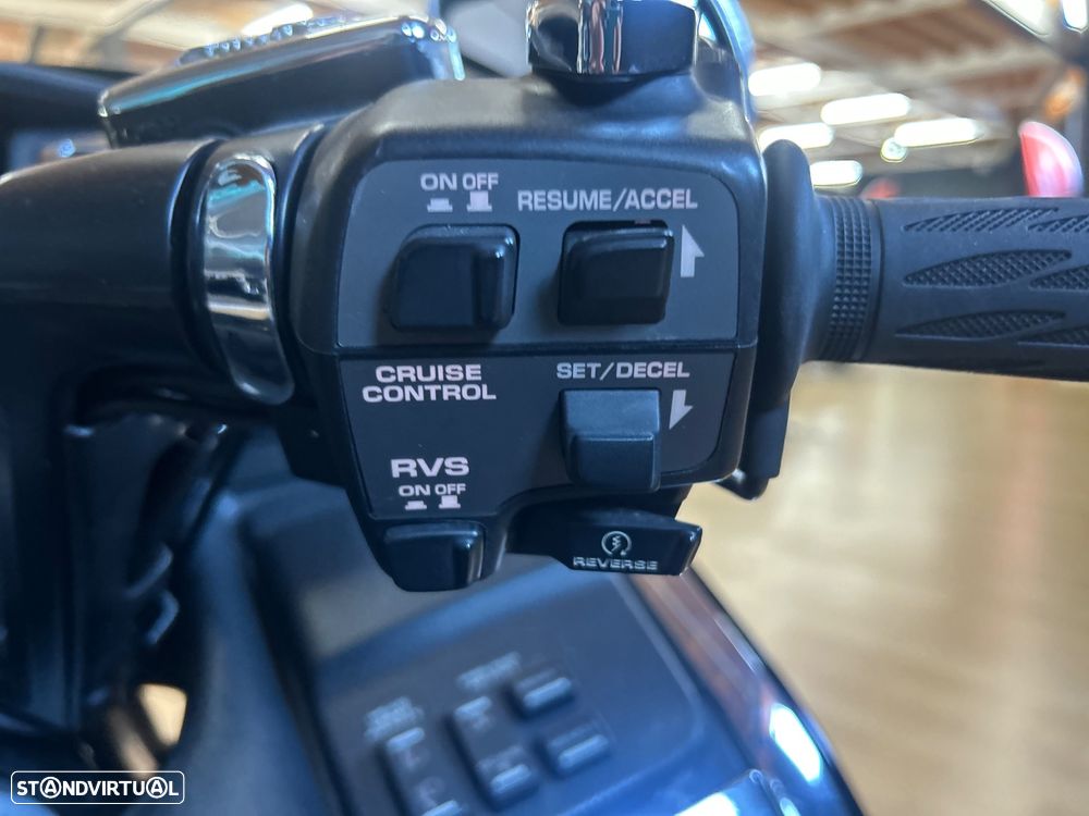 Honda Goldwing - 8