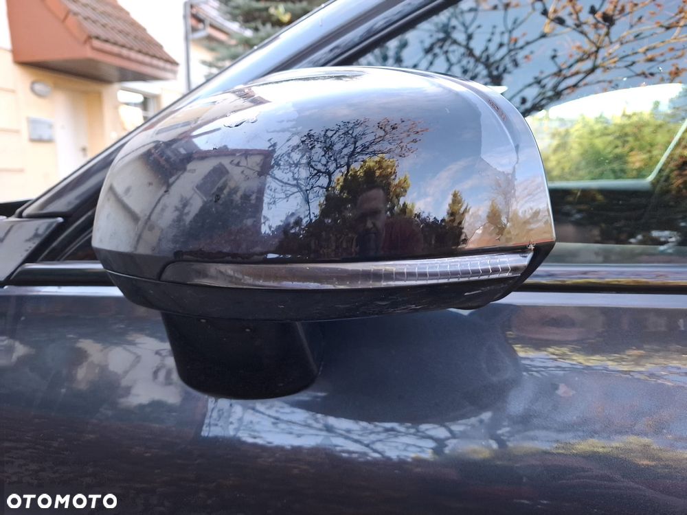 Volvo V60 D3 R-Design - 8
