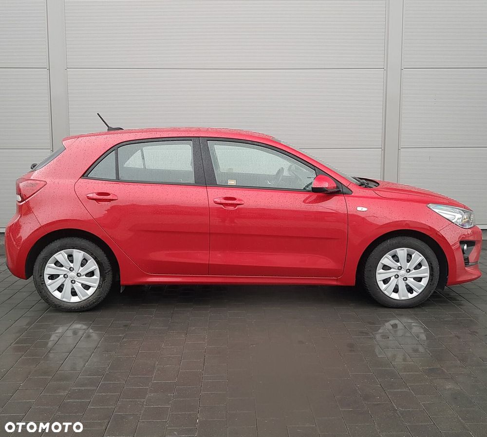 Kia Rio 1.2 M - 8