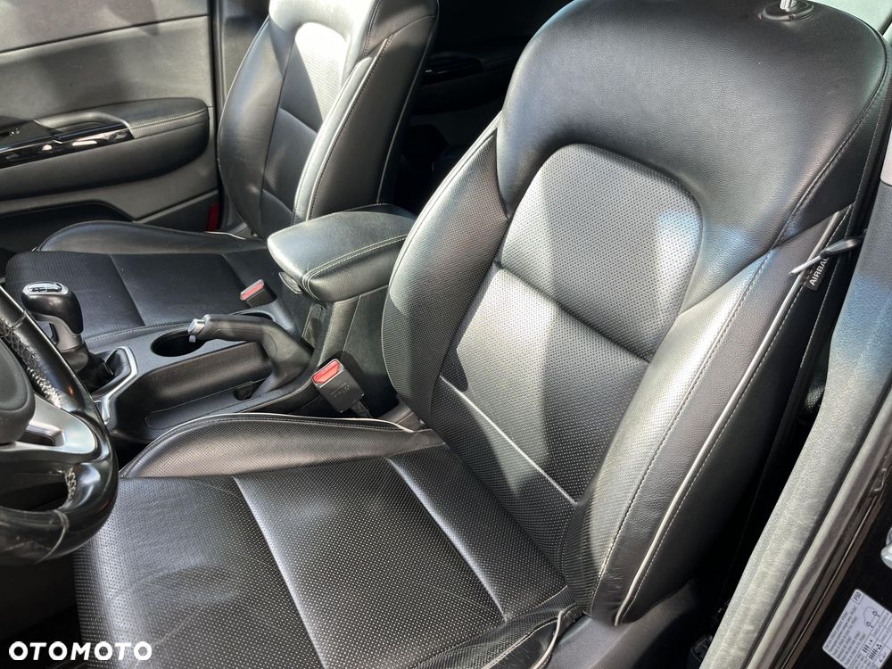 Kia Sportage 1.7 CRDI Business Line 2WD - 12