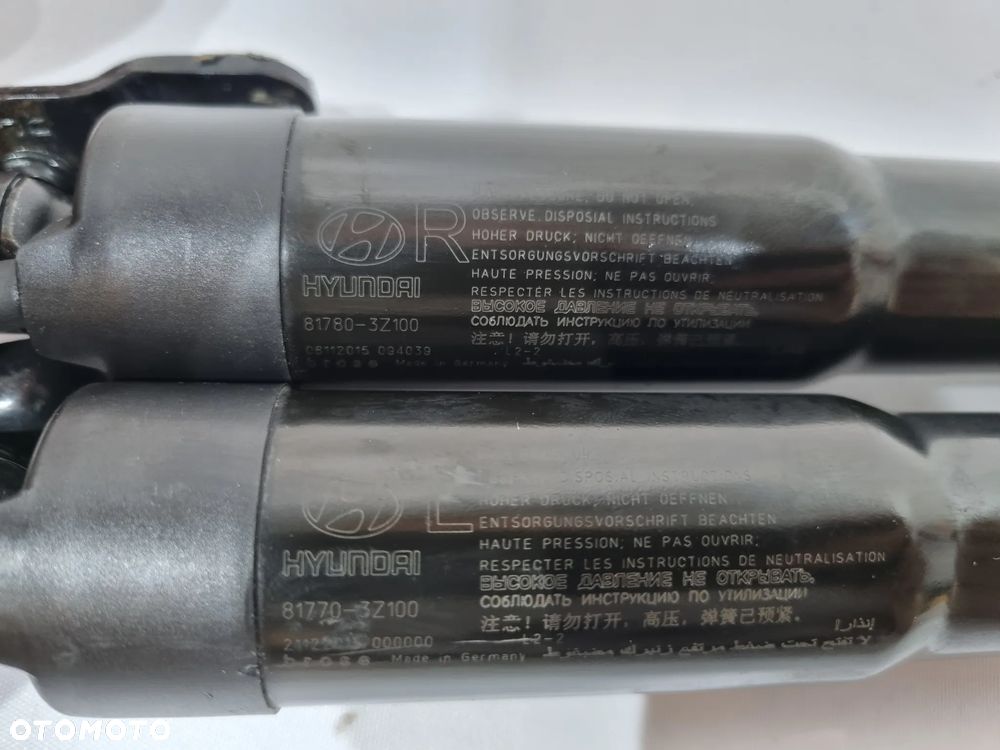 HYUNDAI I40 SIŁOWNIK KLAPY ELEKTRYCZNEJ LEWY PRAWY 81770-3Z100 81780-3Z100 - 3