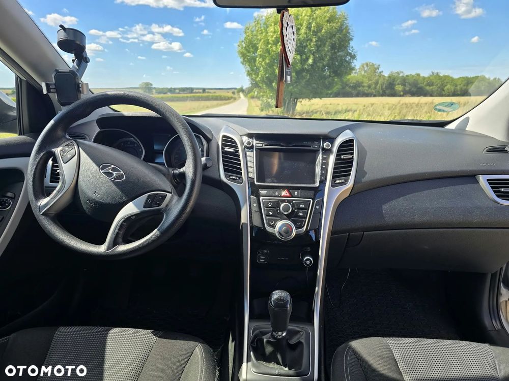 Hyundai i30 - 16