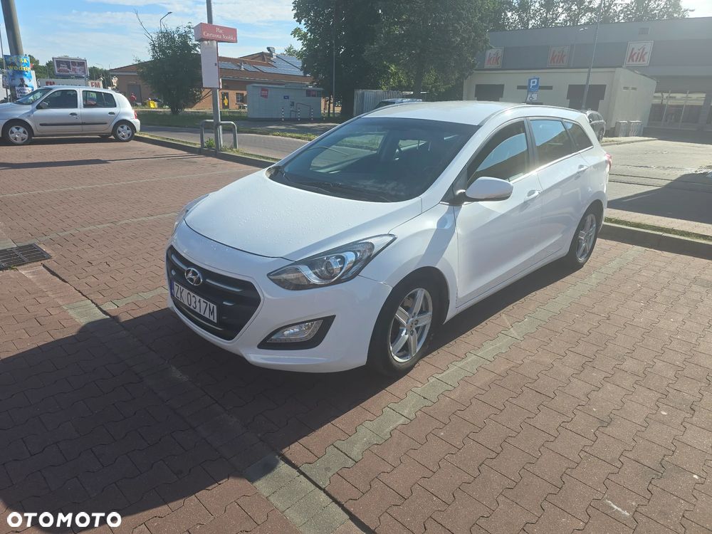 Hyundai i30 blue 1.6 CRDi YES Silver - 1