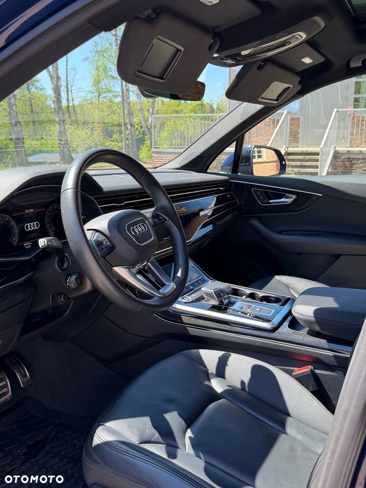 Audi Q7 55 TFSI quattro tiptronic - 3